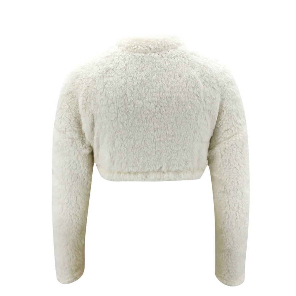 NWT White Cropped Two Piece Sherpa Lounge Set - Picture 4 of 6